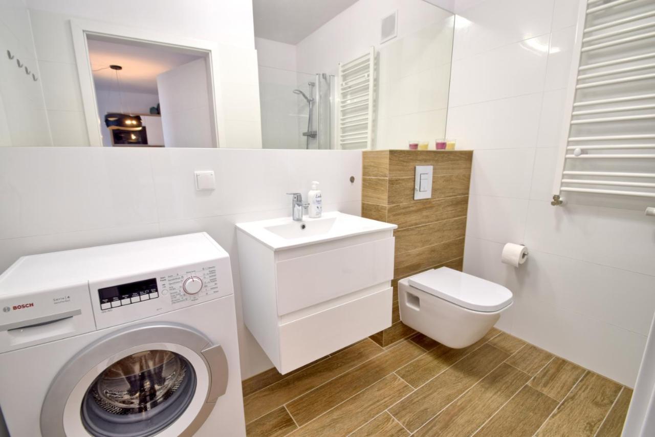 Apartament Z Widokiem, Osiedle Feniks Kolberg Exterior foto